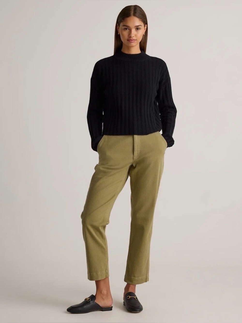 Quince Organic Stretch Cotton Twill Straight Leg Cropped Pants in Olive size 0